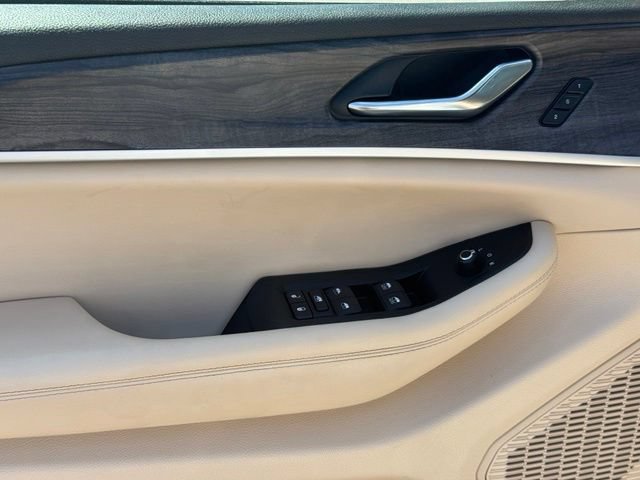 Used 2024 Jeep Grand Cherokee L Limited w/ Luxury Tech Group II AWD/4WD image 13