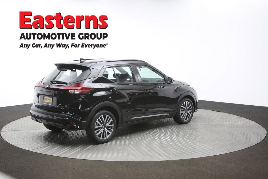 Used 2024 Nissan Kicks SR image 41