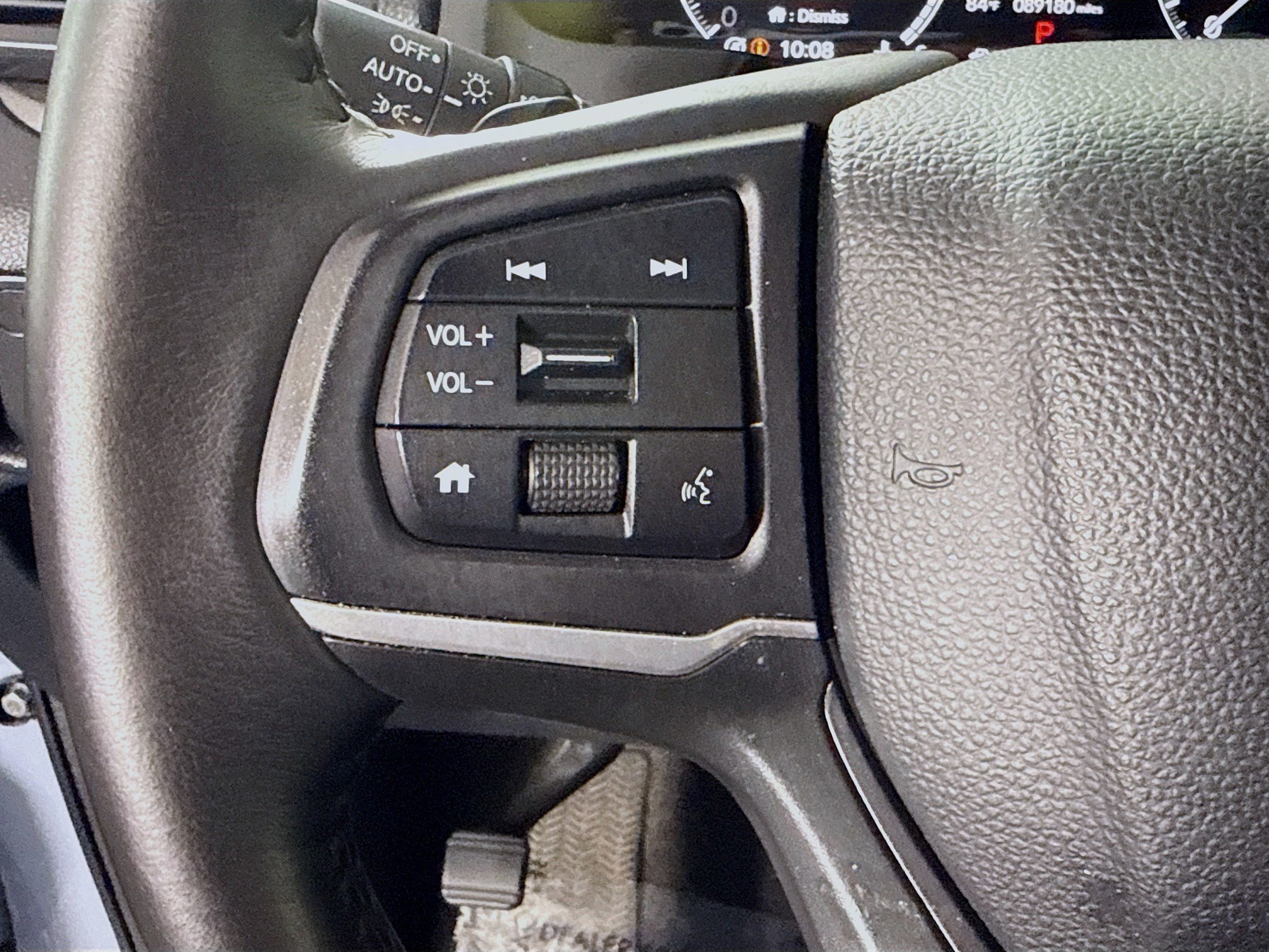 Used 2024 Honda Ridgeline Sport image 14