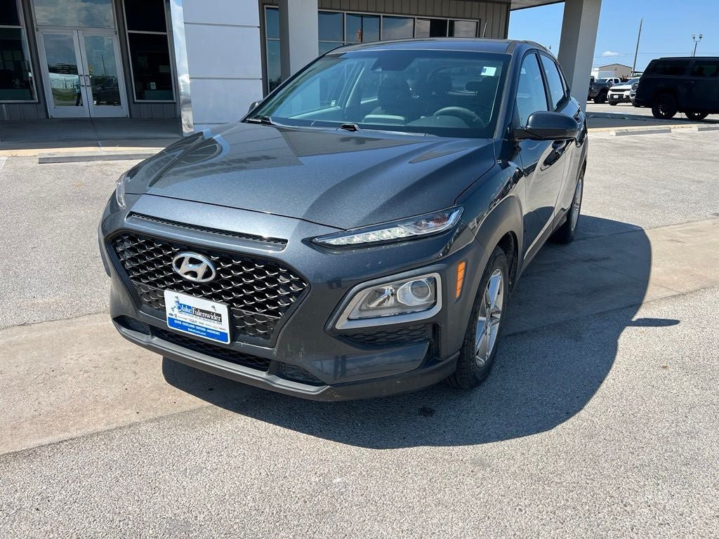 Used 2021 Hyundai Kona SE AWD/4WD image 2