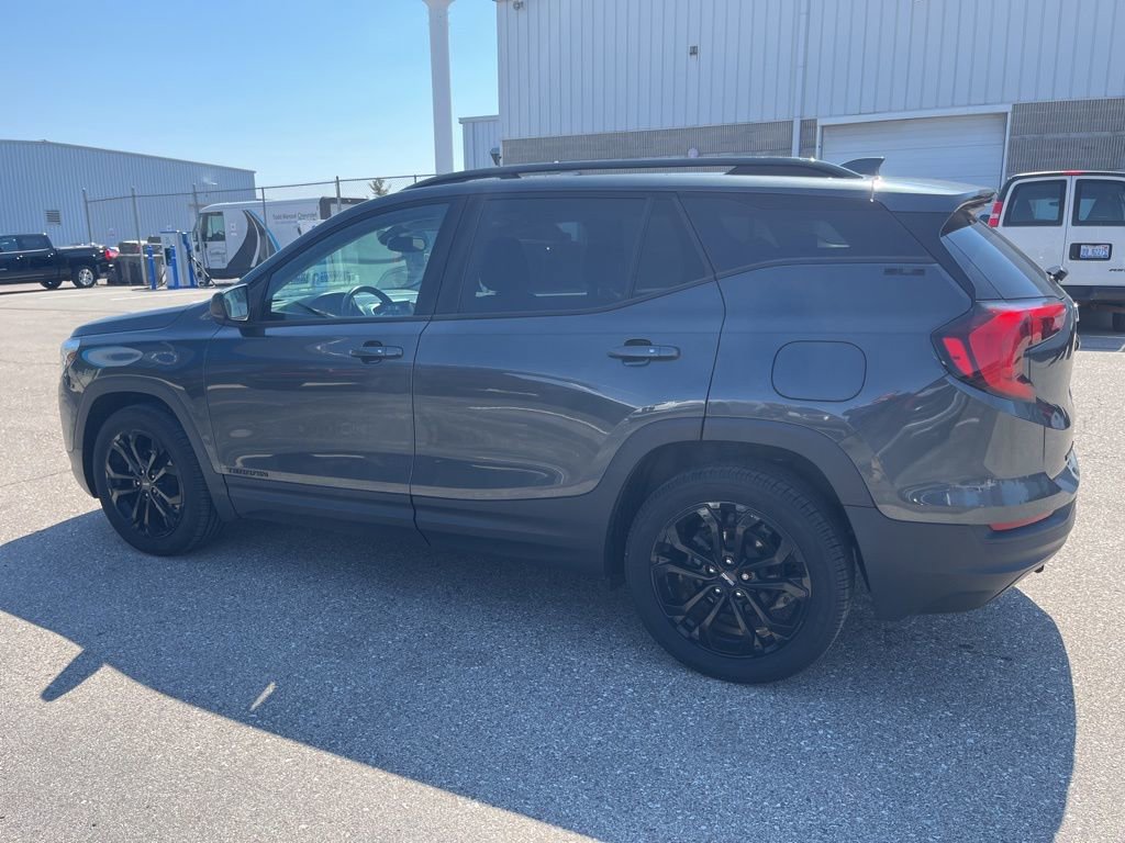 Used 2020 GMC Terrain SLE w/ Driver Convenience Package AWD/4WD image 7