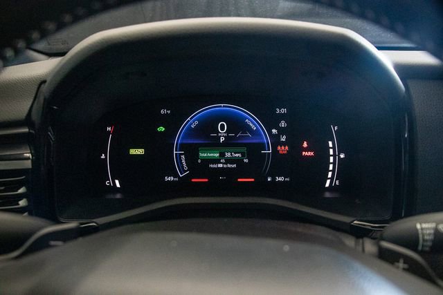 Used 2026 Toyota Camry SE image 28