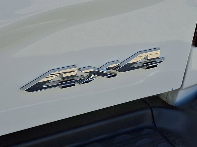 Used 2024 RAM 2500 Tradesman w/ Chrome Appearance Group image 25