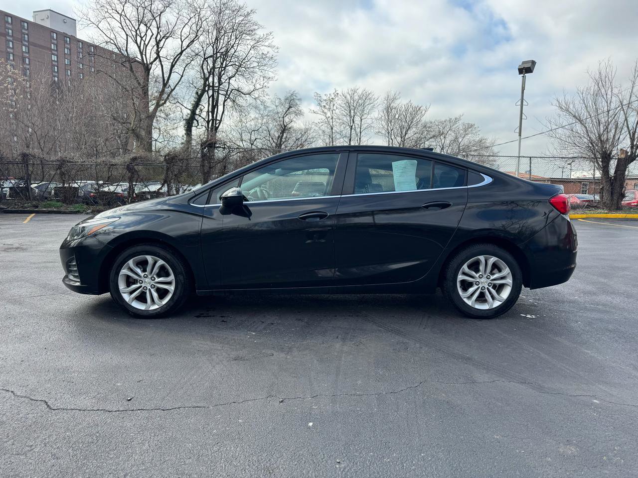 Used 2019 Chevrolet Cruze LT w/ LT Fleet Convenience Package image 3