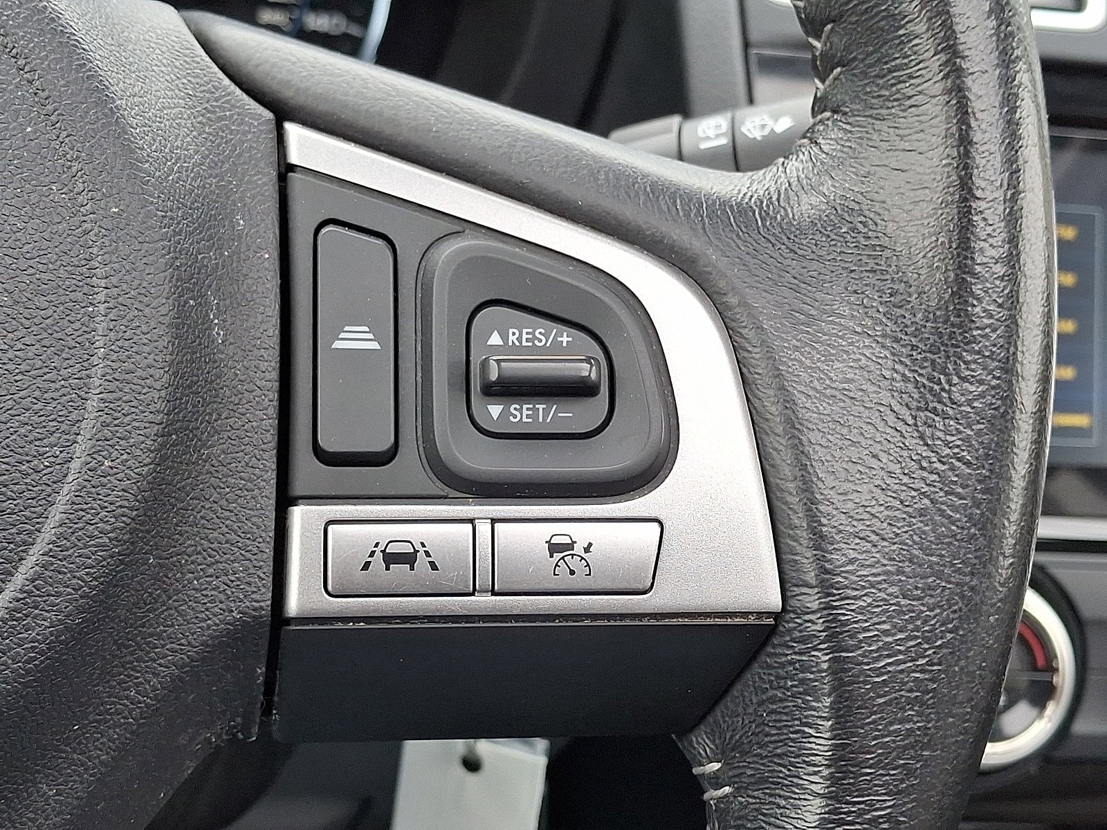 Used 2018 Subaru Forester 2.5i Limited AWD/4WD image 24