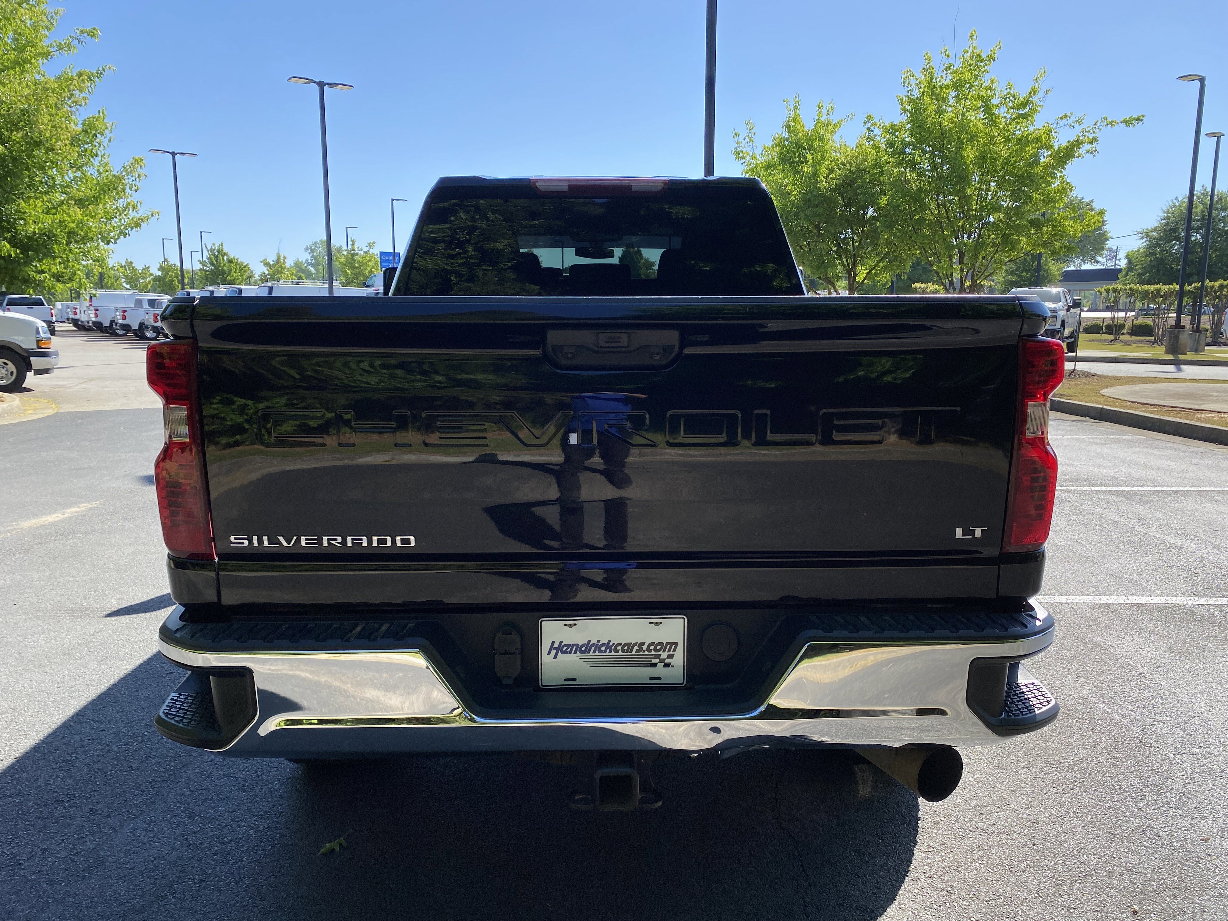 Used 2023 Chevrolet Silverado 2500 LT w/ Gooseneck/5TH Wheel Package AWD/4WD image 8