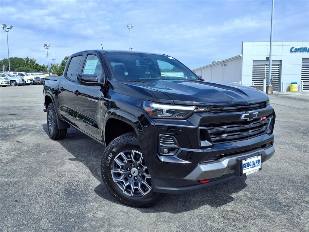 New 2026 Chevrolet Colorado Z71 image 2