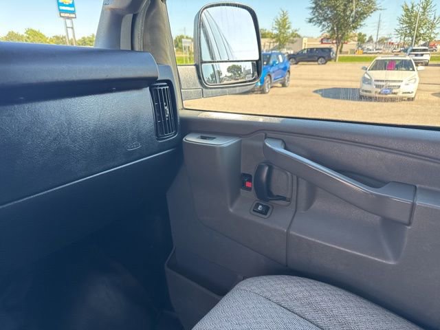 Used 2017 Chevrolet Express 3500 LS w/ Cold Climate Package image 11