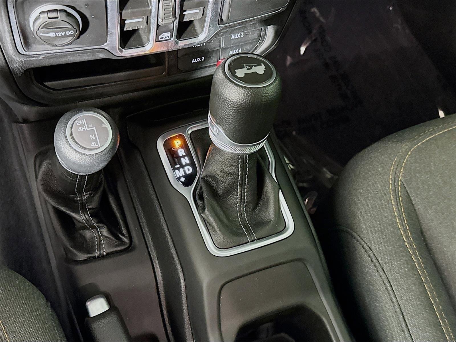 Used 2024 Jeep Wrangler Unlimited Sport AWD/4WD image 17