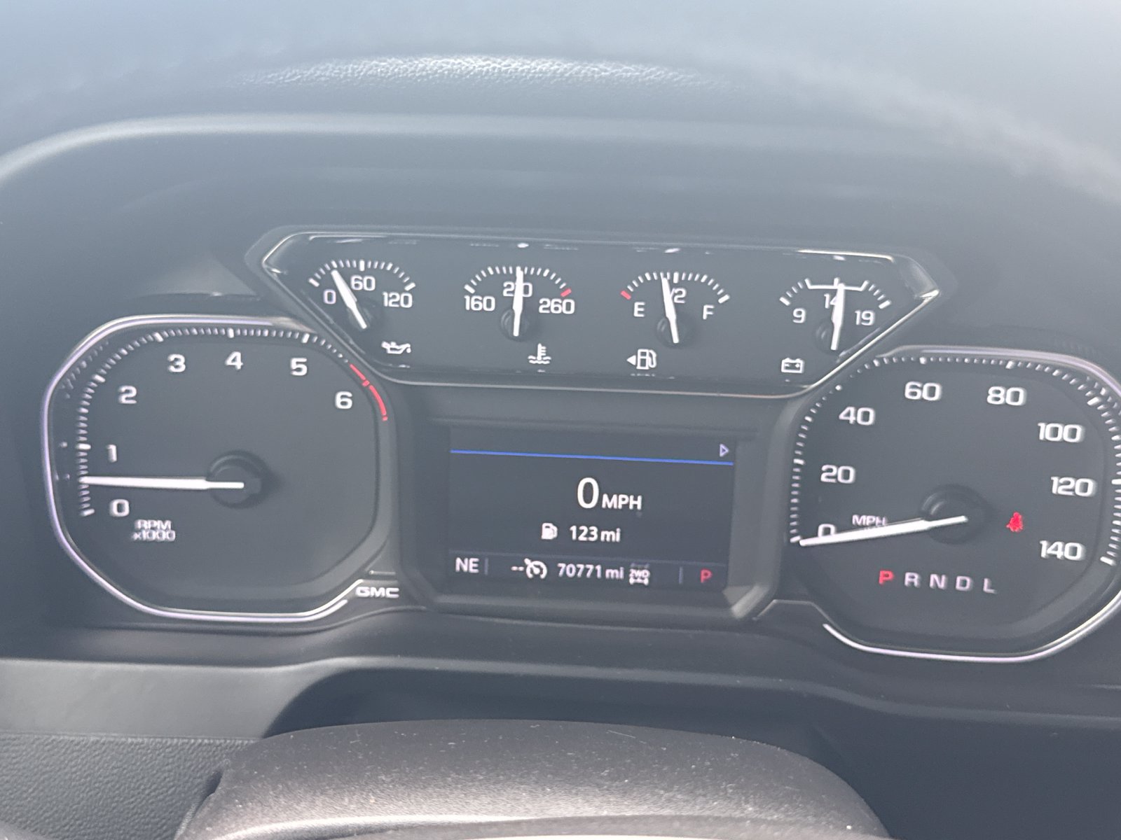 Used 2022 GMC Sierra 1500 Elevation w/ LPO, Elevation Black Package AWD/4WD image 18