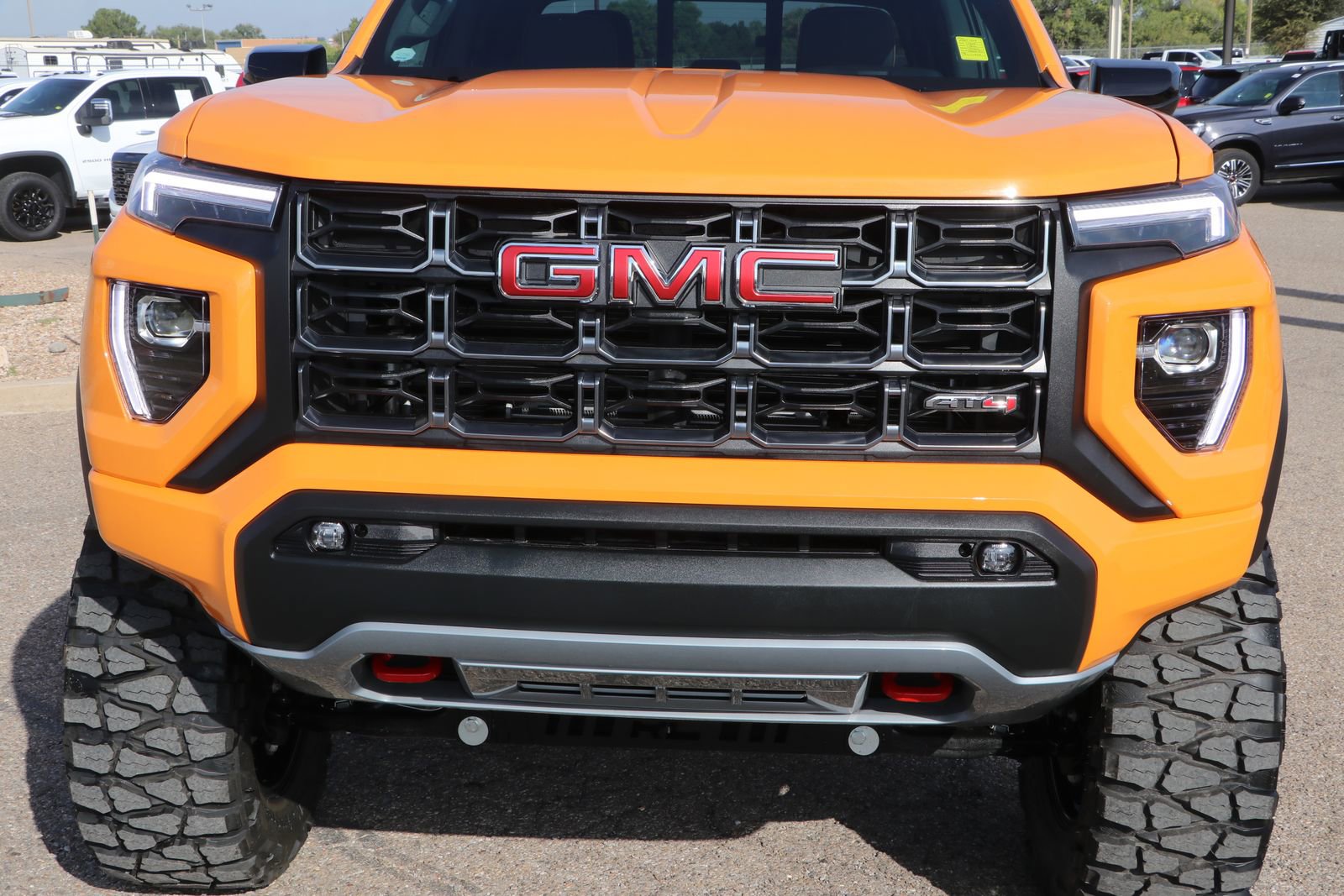 New 2025 GMC Canyon AT4 w/ AT4 Premium Package video 2