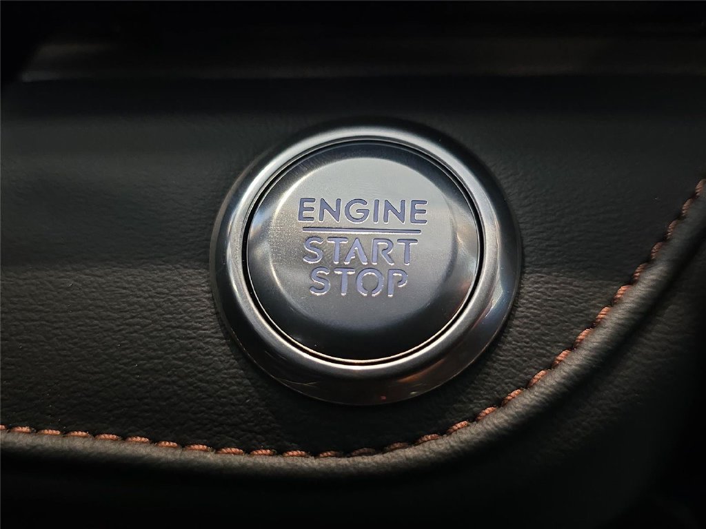 New 2026 Lincoln Nautilus Premier AWD/4WD image 20