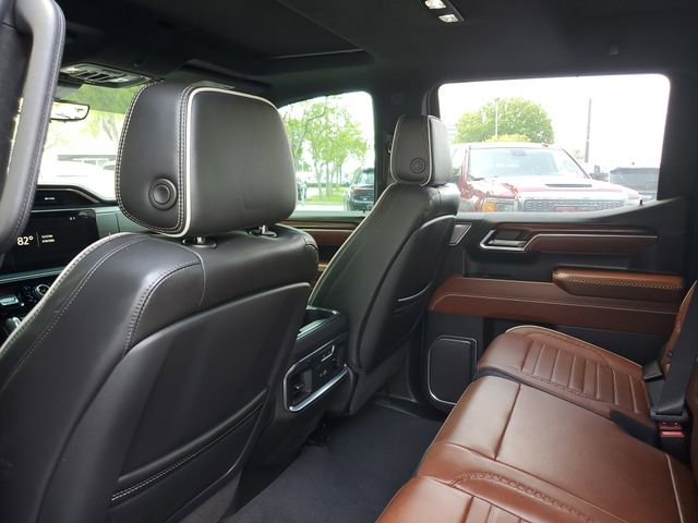 Used 2025 GMC Sierra 1500 Denali Ultimate image 10