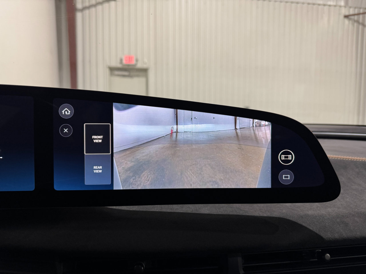 Used 2023 Lucid Air Grand Touring image 21