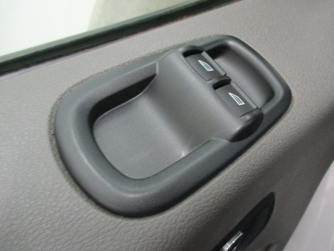 Used 2024 Ford Transit 250 Low Roof w/ Exterior Upgrade Package image 13