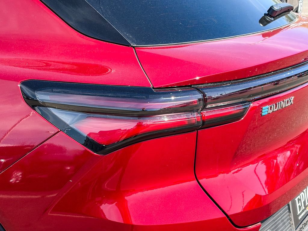 New 2026 Chevrolet Equinox EV LT image 8