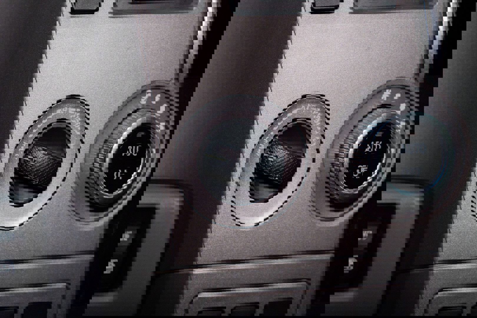 Used 2010 Toyota Sequoia Limited image 52