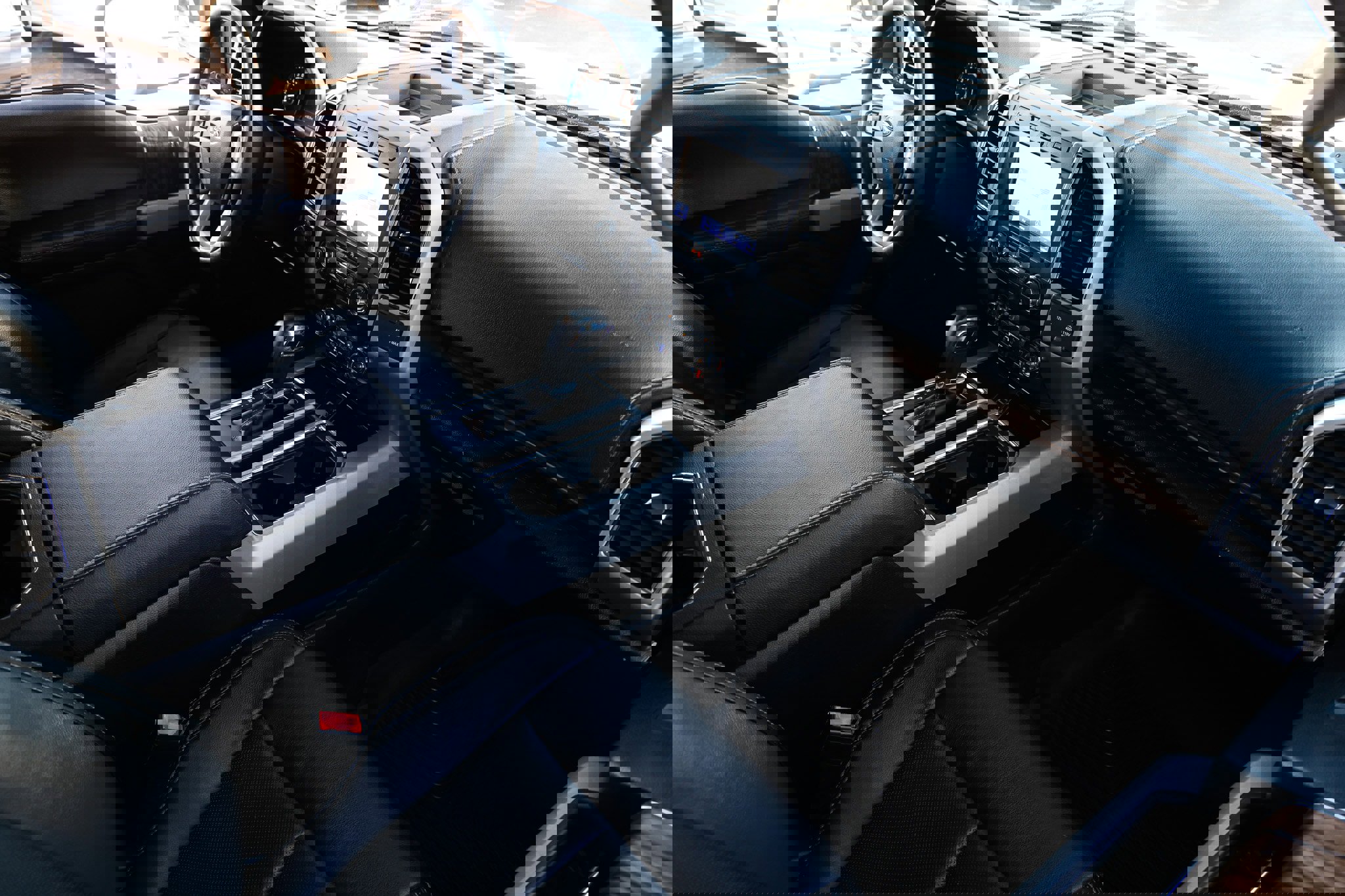 Used 2020 Ford F150 Lariat image 20