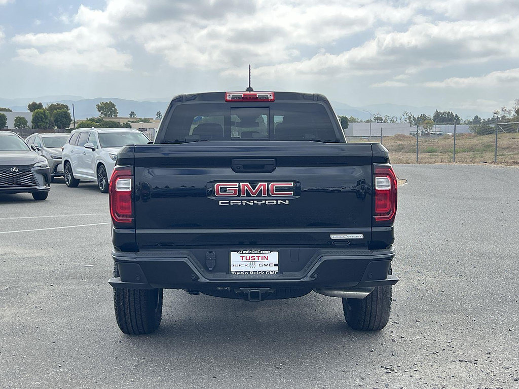 New 2026 GMC Canyon Elevation RWD image 4