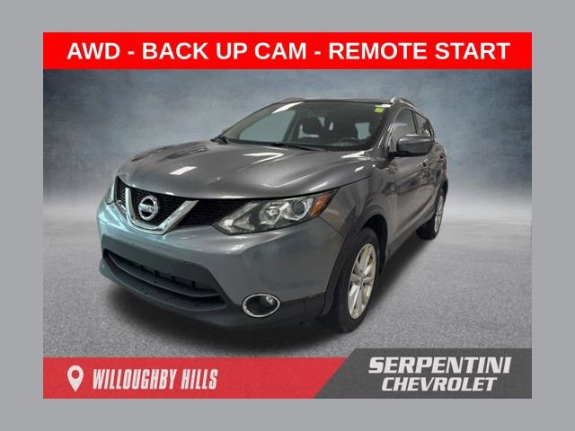 Used 2017 Nissan Rogue Sport SV w/ SV All-Weather Package AWD/4WD image 1