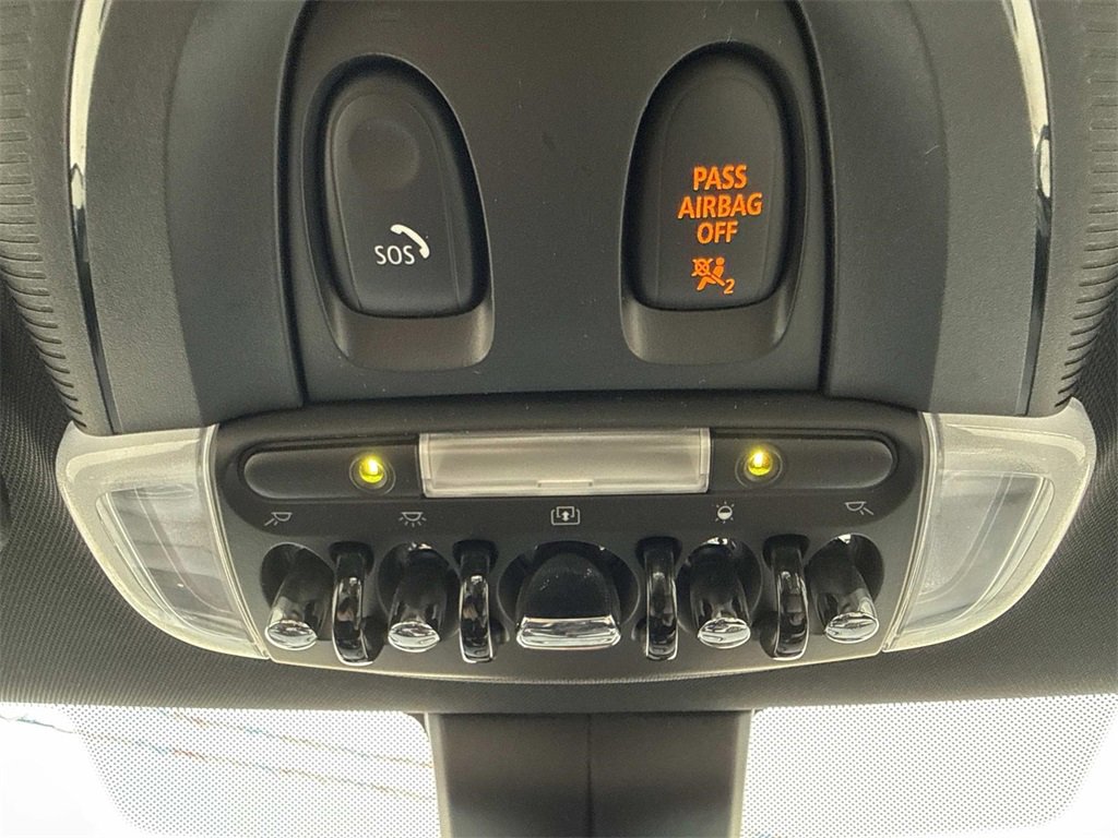 Used 2019 MINI Cooper S image 25