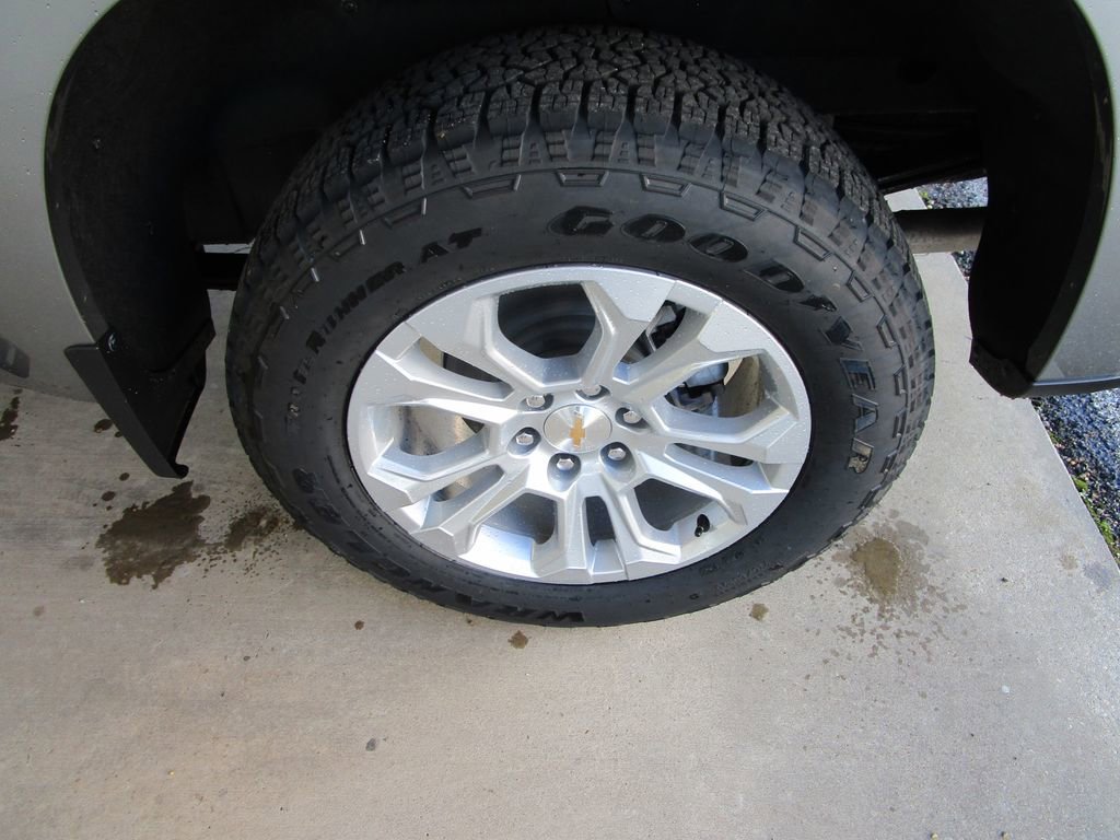 New 2026 Chevrolet Silverado 1500 LTZ image 9
