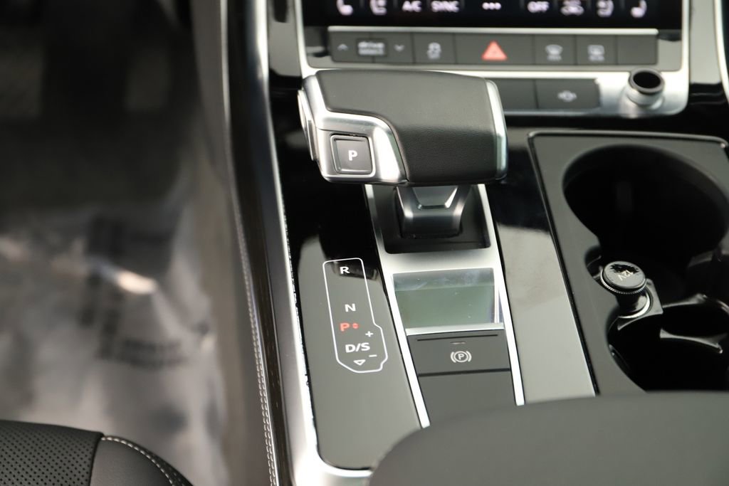 Used 2025 Audi Q7 3.0T Premium Plus w/ Premium Plus Package image 19