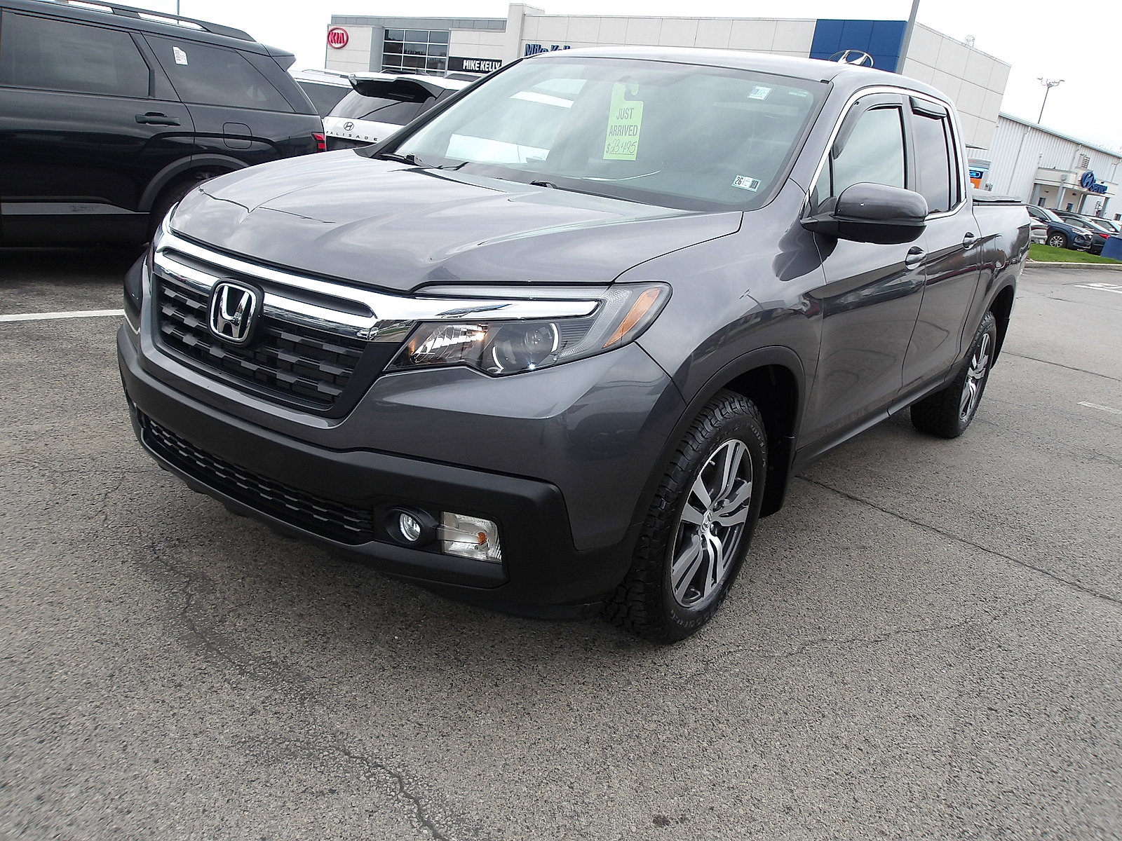 Used 2017 Honda Ridgeline RTS image 3