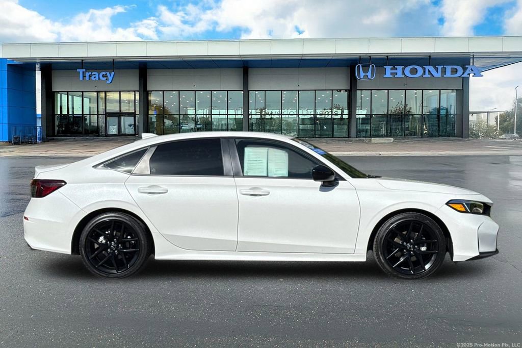 Certified 2026 Honda Civic Sport image 4