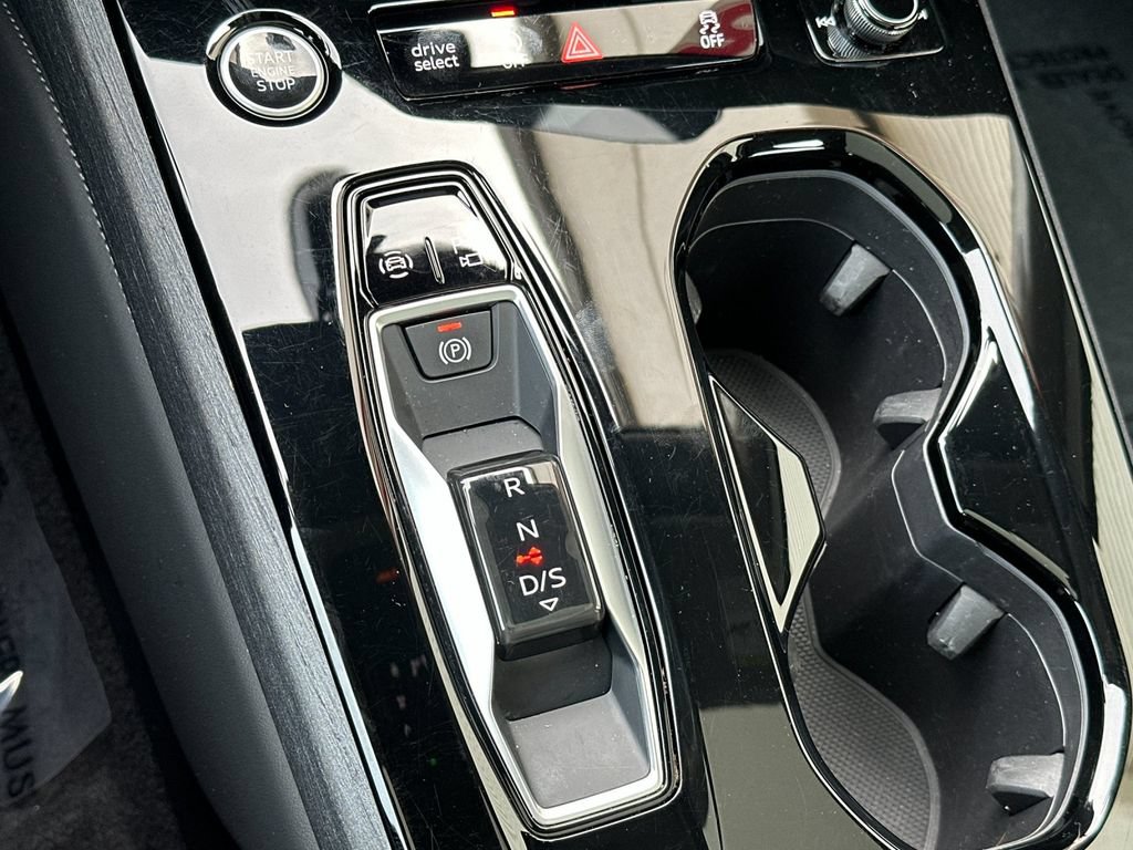 Used 2025 Audi A5 2.0T Premium w/ Premium Plus AWD/4WD image 30