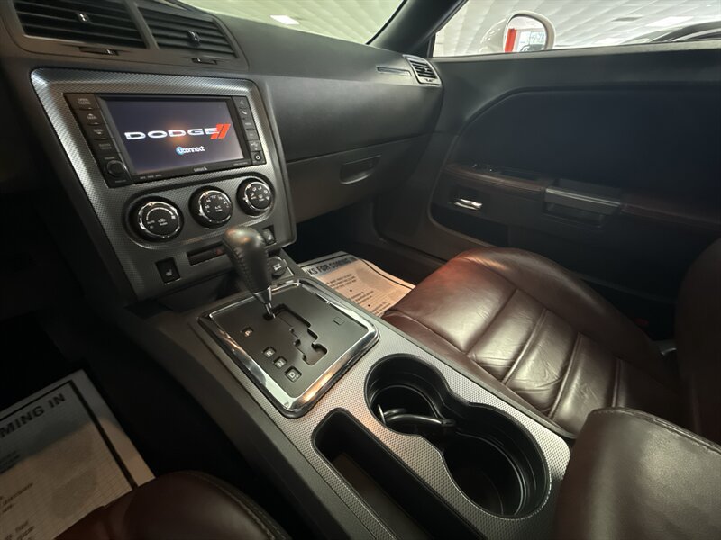 Used 2014 Dodge Challenger R/T RWD image 33