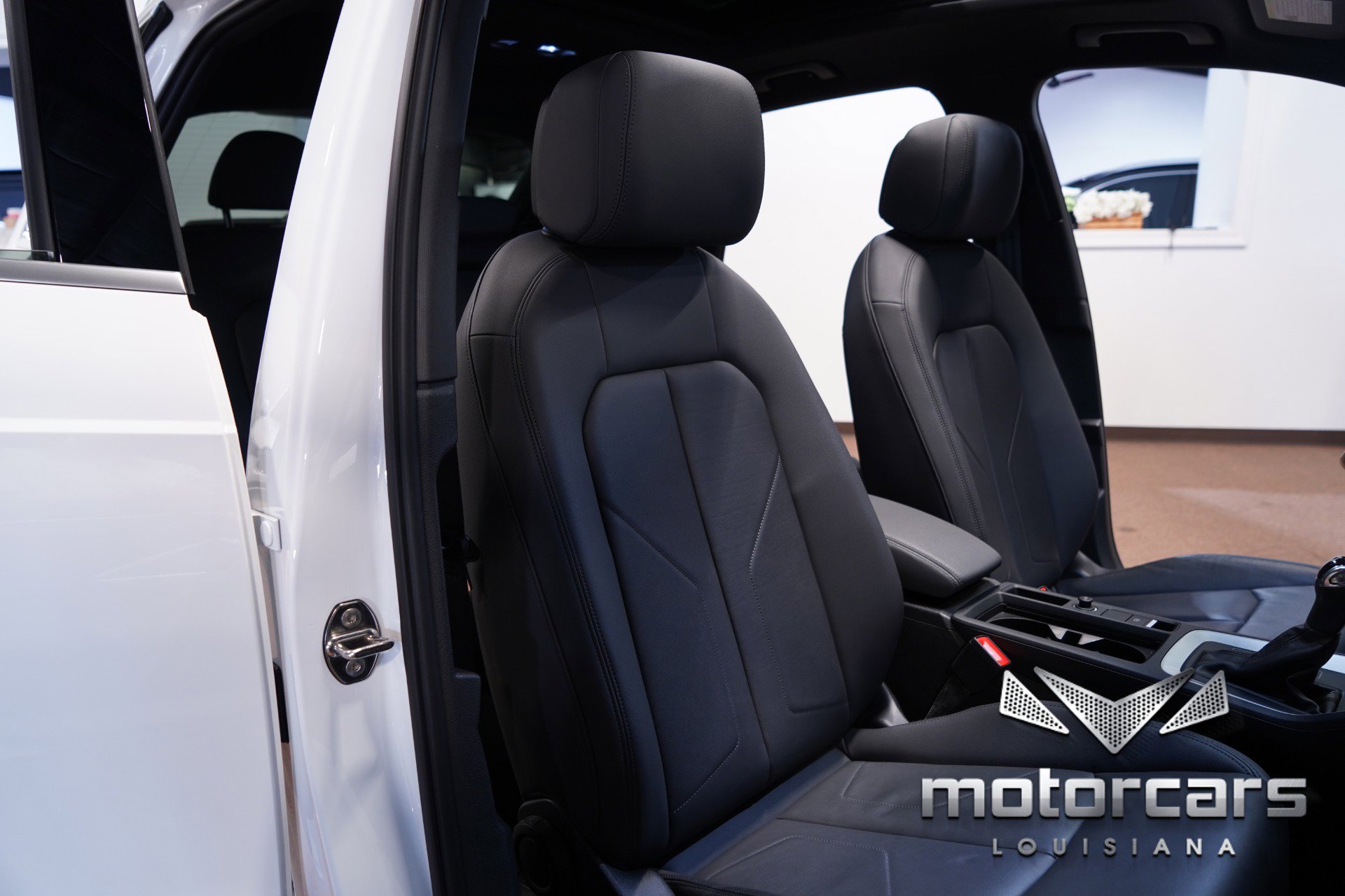 Used 2020 Audi Q3 2.0T Premium image 31