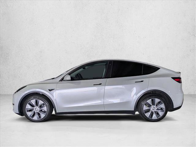 Used 2023 Tesla Model Y Long Range AWD/4WD image 9