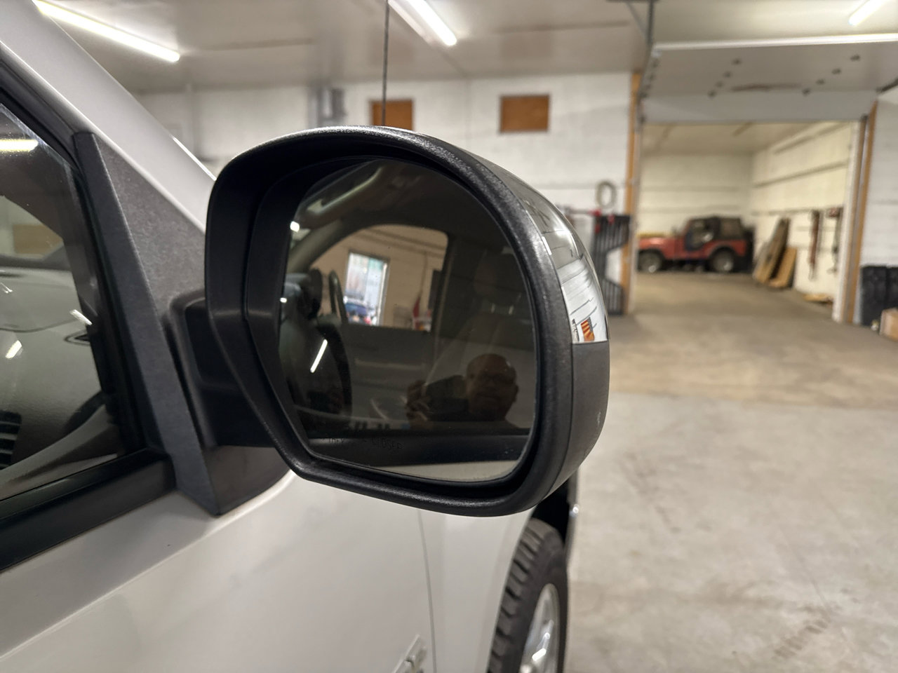 Used 2010 GMC Sierra 1500 SLE w/ Texas Edition image 71