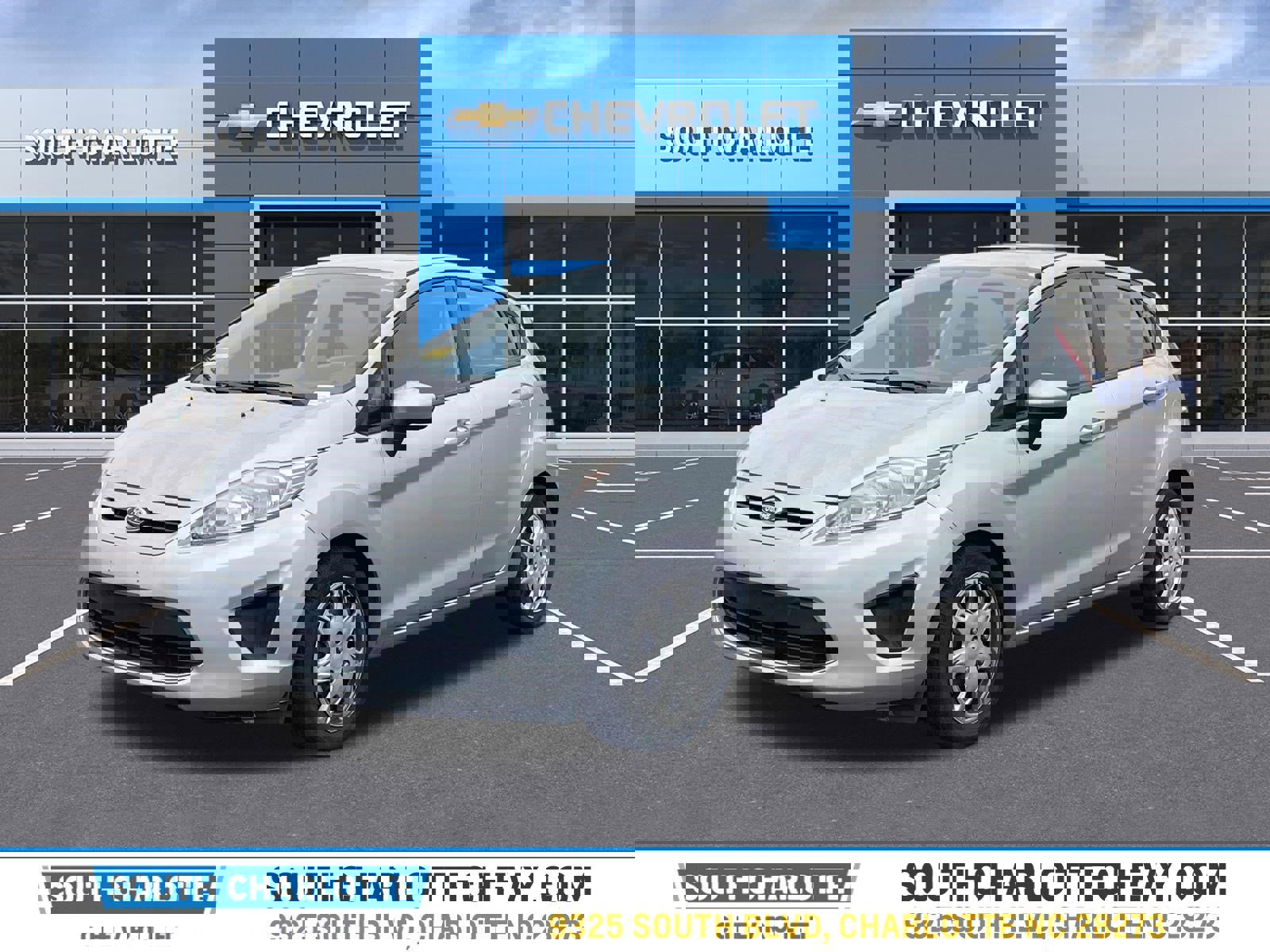 Used 2012 Ford Fiesta SE w/ Moon & Mood Pkg image 1