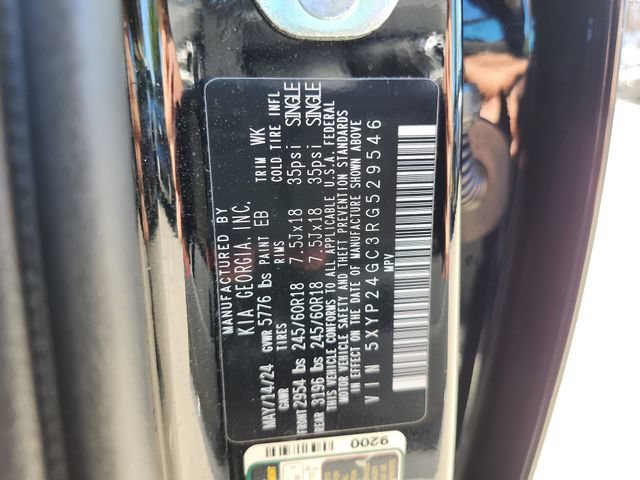Certified 2024 Kia Telluride LX FWD image 32