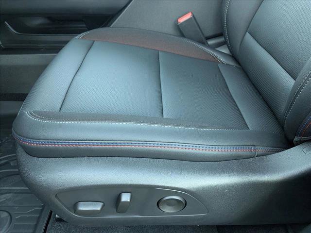 New 2026 Chevrolet Equinox EV RS image 4