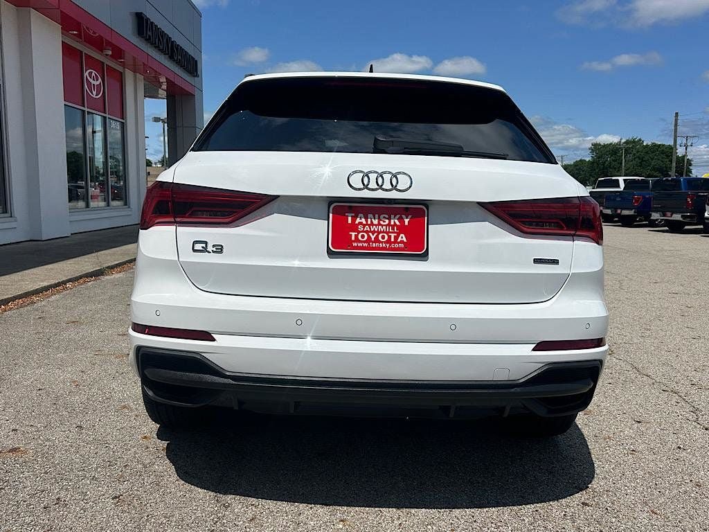Used 2025 Audi Q3 2.0T Premium AWD/4WD image 4