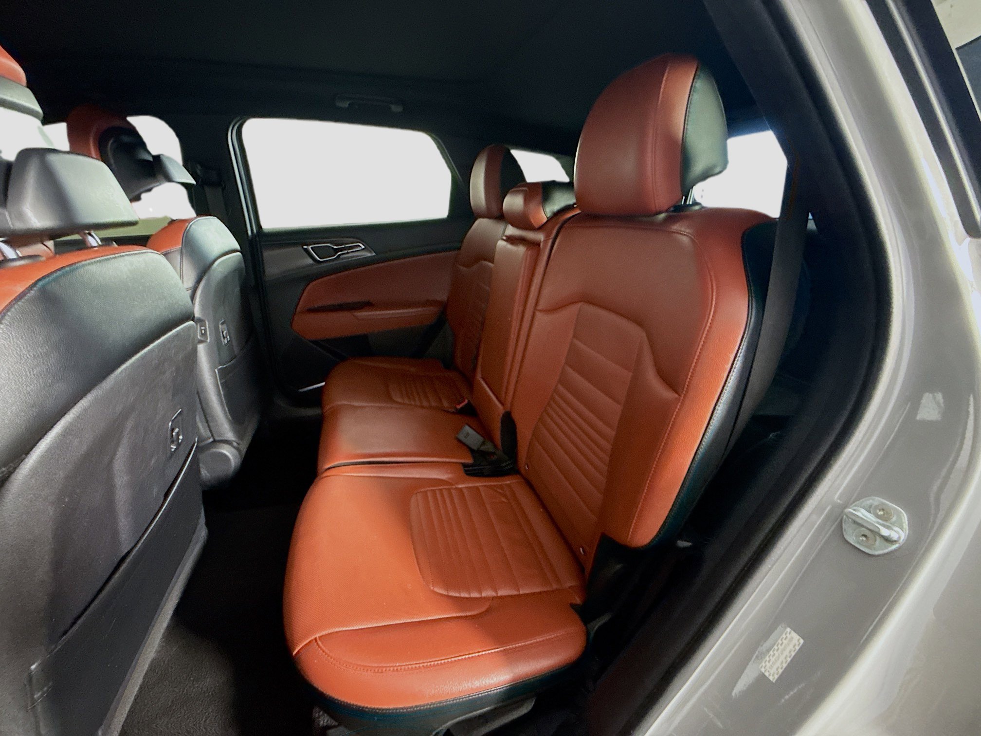 Used 2023 Kia Sportage SX image 25