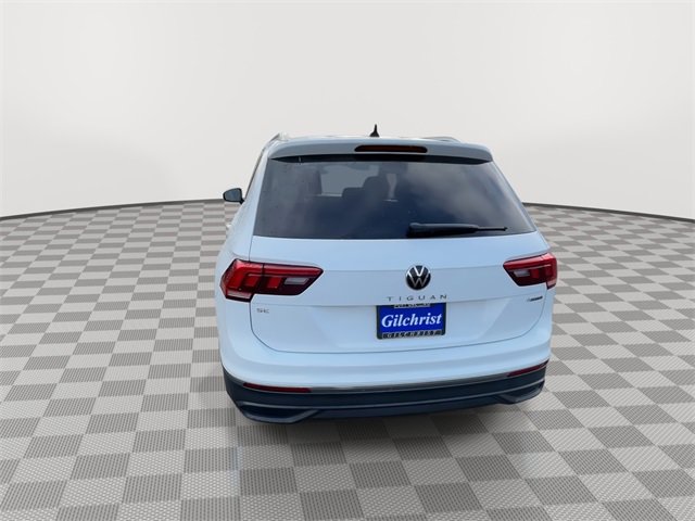 Used 2022 Volkswagen Tiguan SE image 7