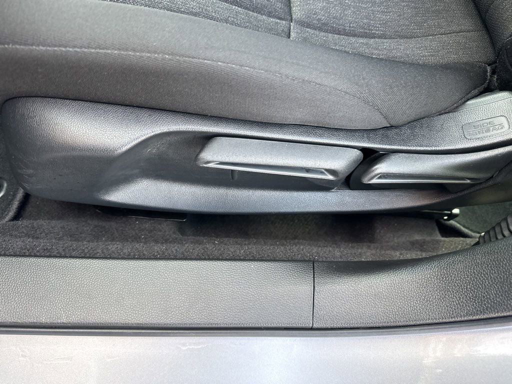 Certified 2025 Honda Accord LX image 21