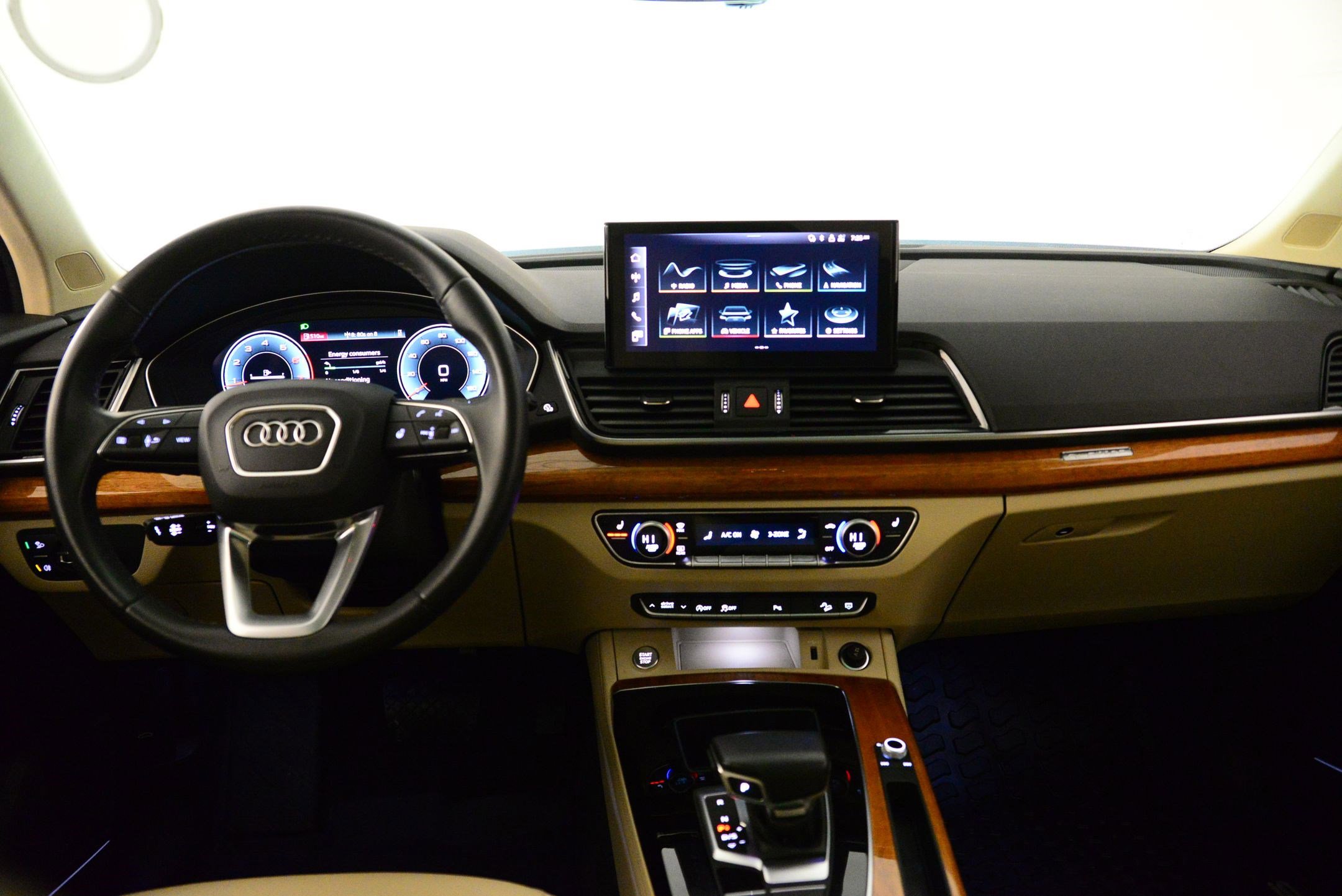 Certified 2023 Audi Q5 Premium w/ Premium Plus Package AWD/4WD image 4