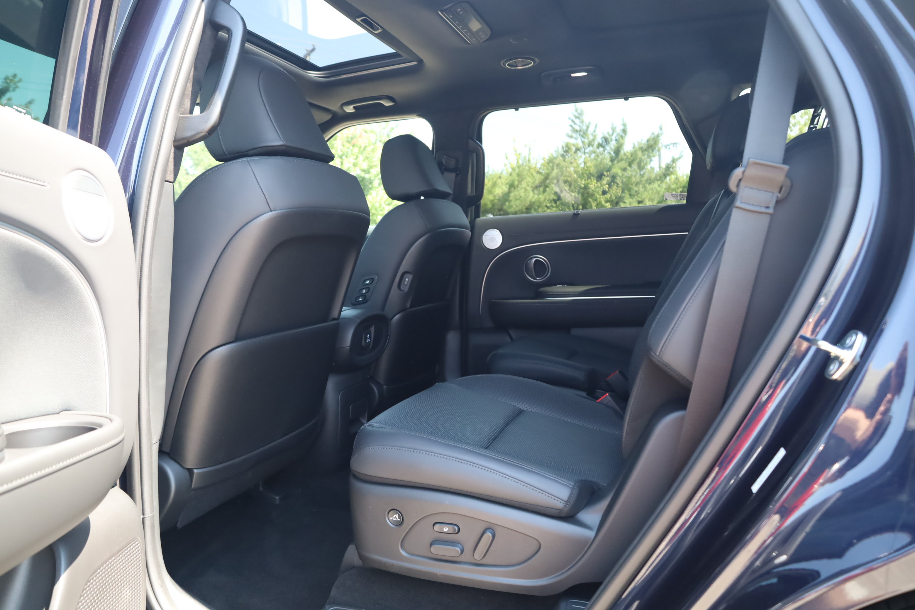 Used 2026 Hyundai Palisade Calligraphy AWD/4WD image 24