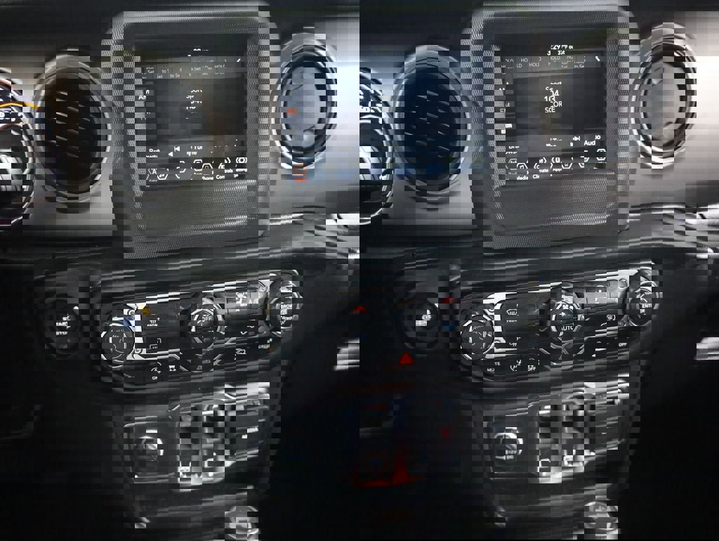 Used 2021 Jeep Wrangler Sport S w/ Technology Group image 23