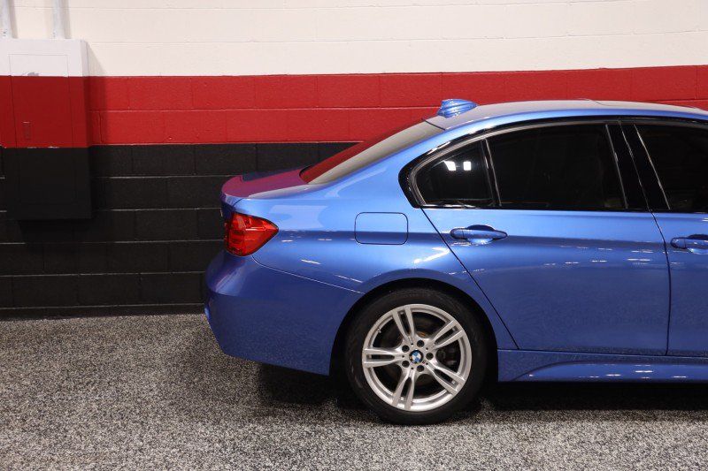Used 2015 BMW 328i xDrive Sedan AWD/4WD image 5