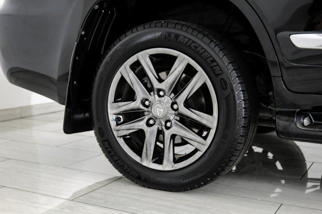 Used 2014 Lexus LX 570 4WD image 70