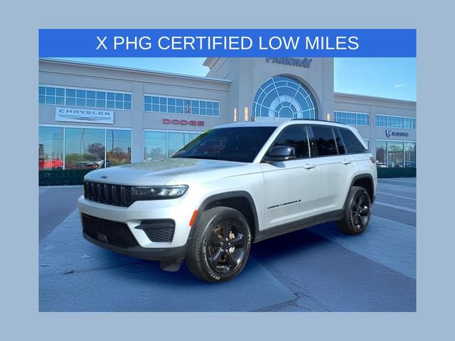 Used 2023 Jeep Grand Cherokee Altitude
