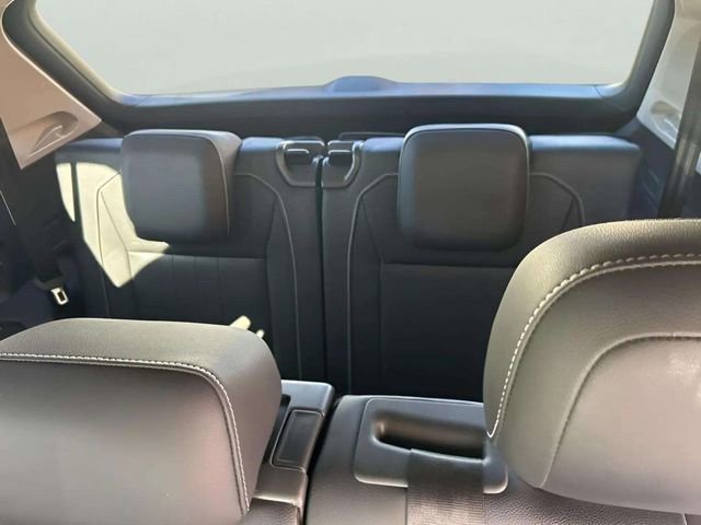 Used 2023 Volkswagen Tiguan SE FWD image 7