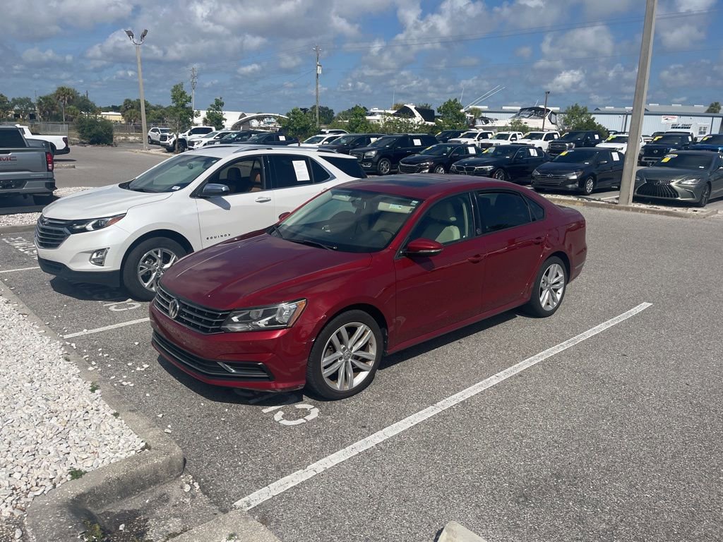Used 2019 Volkswagen Passat 2.0T Wolfsburg w/ Wheels & Sunroof Package FWD image 2