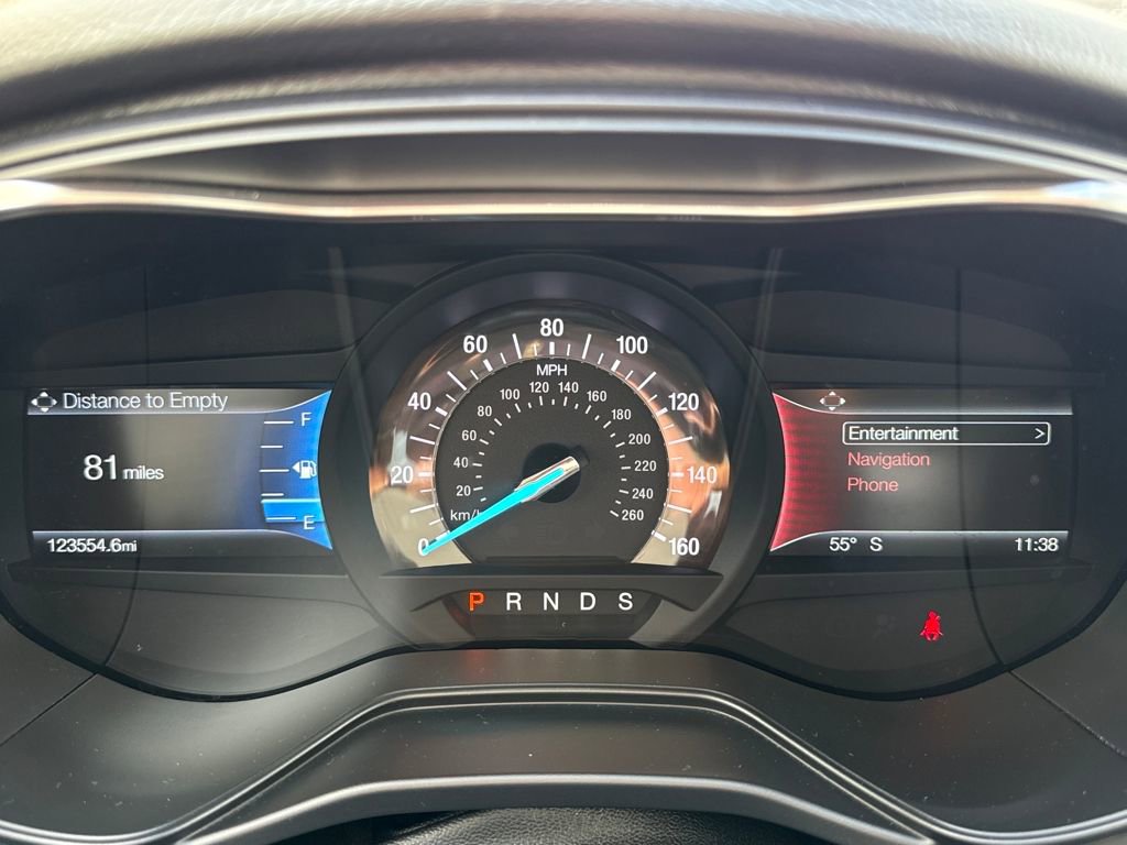 Used 2020 Ford Fusion Titanium image 19